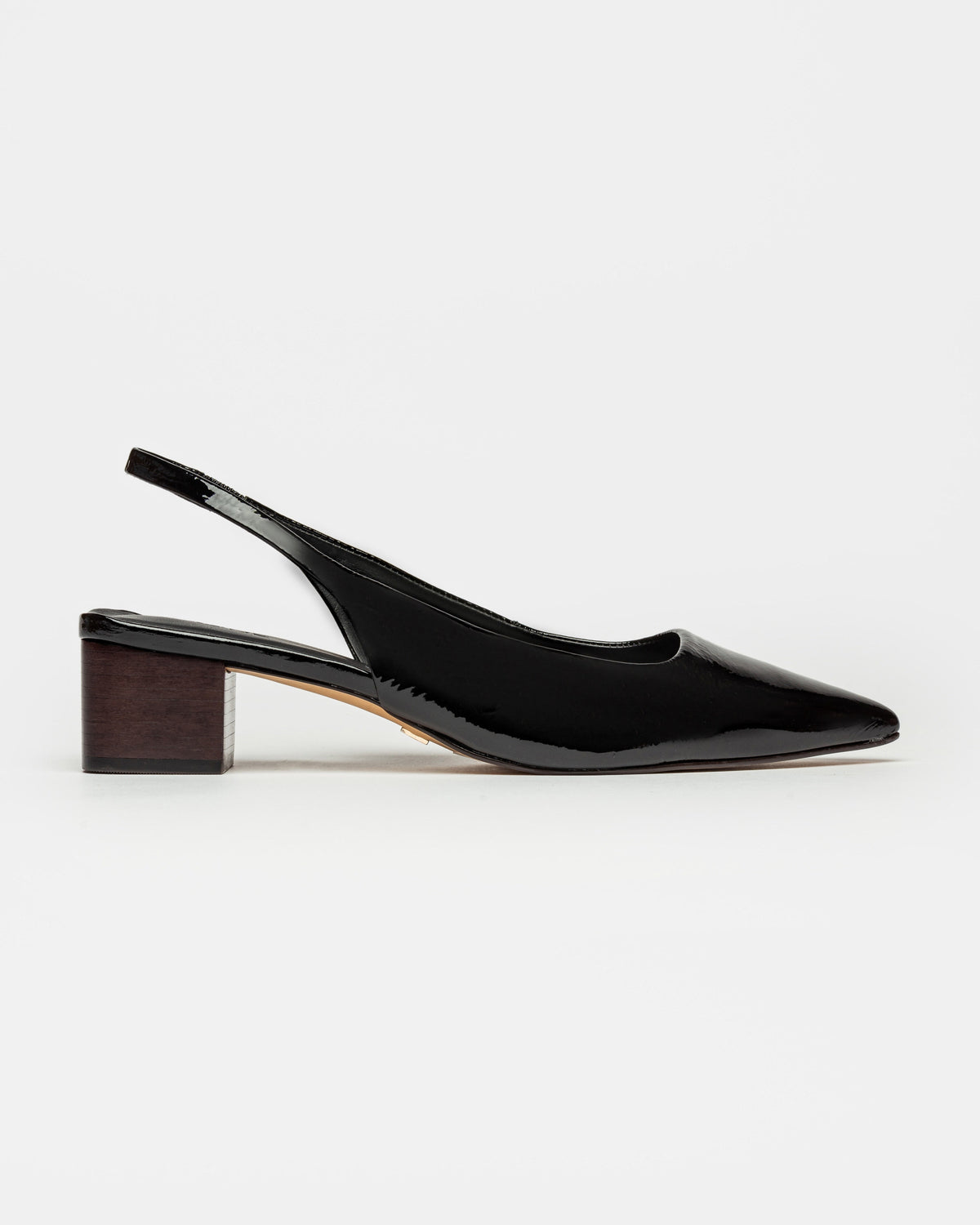 Stiletto Marga en cuero charol arrugado