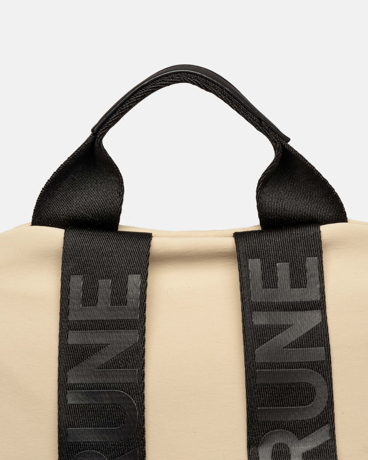 Mochila Adventure en nylon