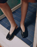 Stiletto Camelia en cuero liso