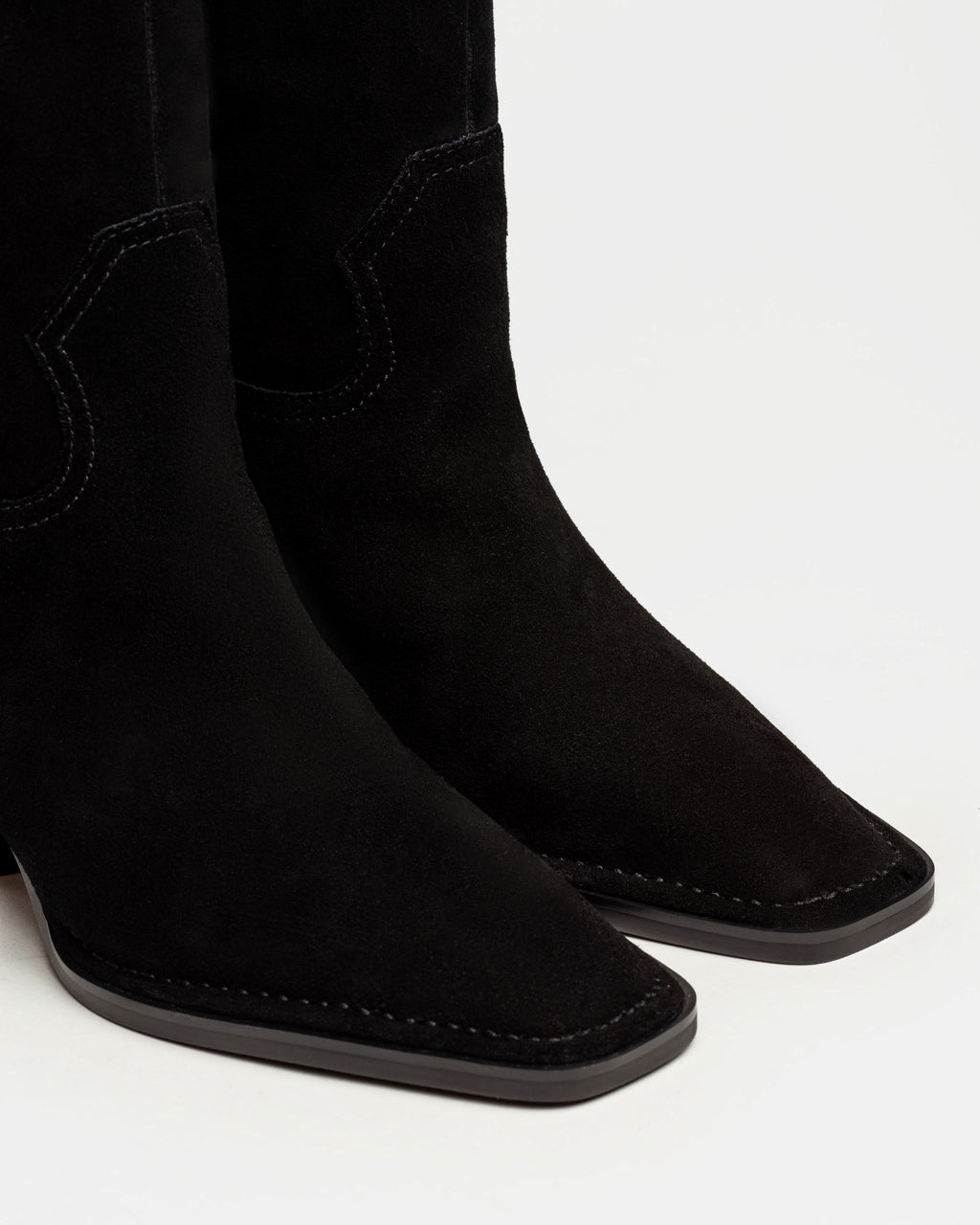 Bota caña alta Eleanor en gamuza