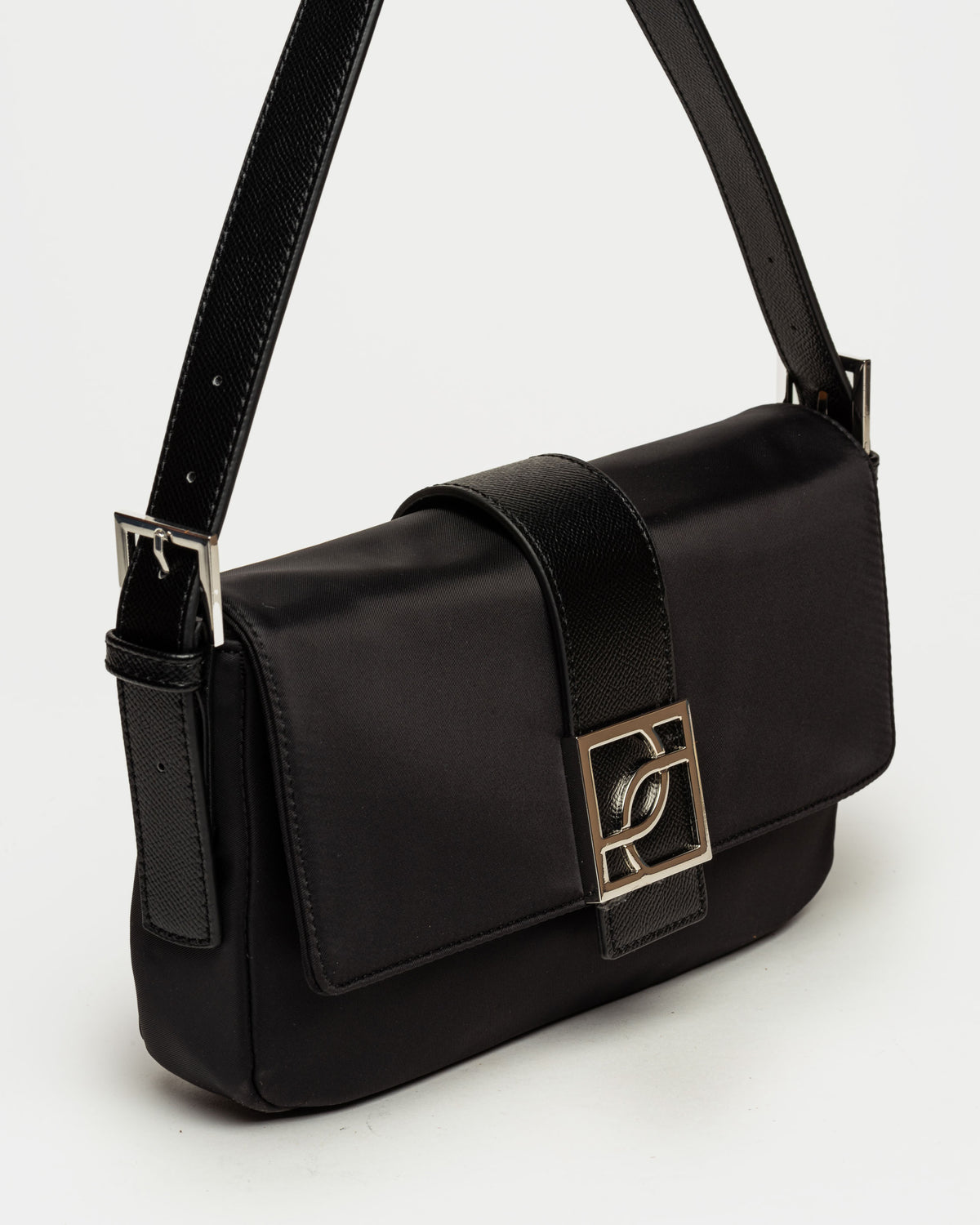 Cartera al hombro Signature en nylon