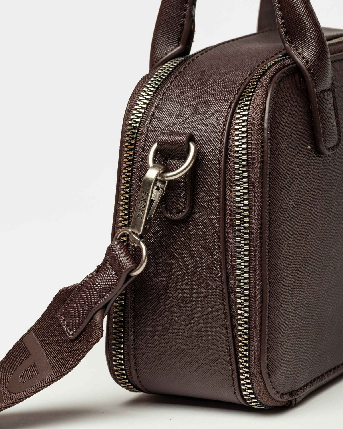 Cartera de mano New Penny en efecto cuero saffiano