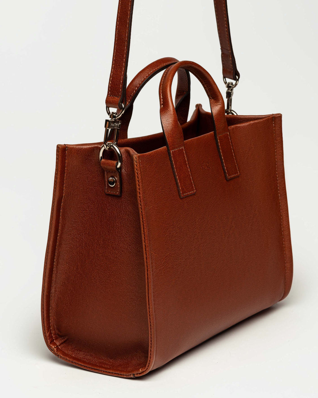 Cartera de mano Capri en cuero caprino