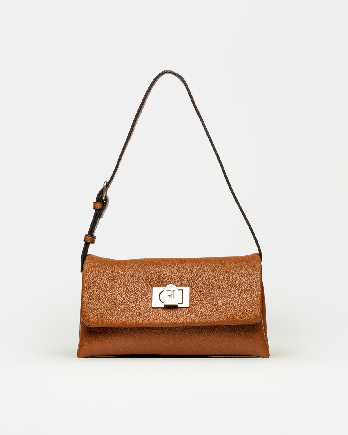 Cartera al hombro Leisure en efecto cuero graneado