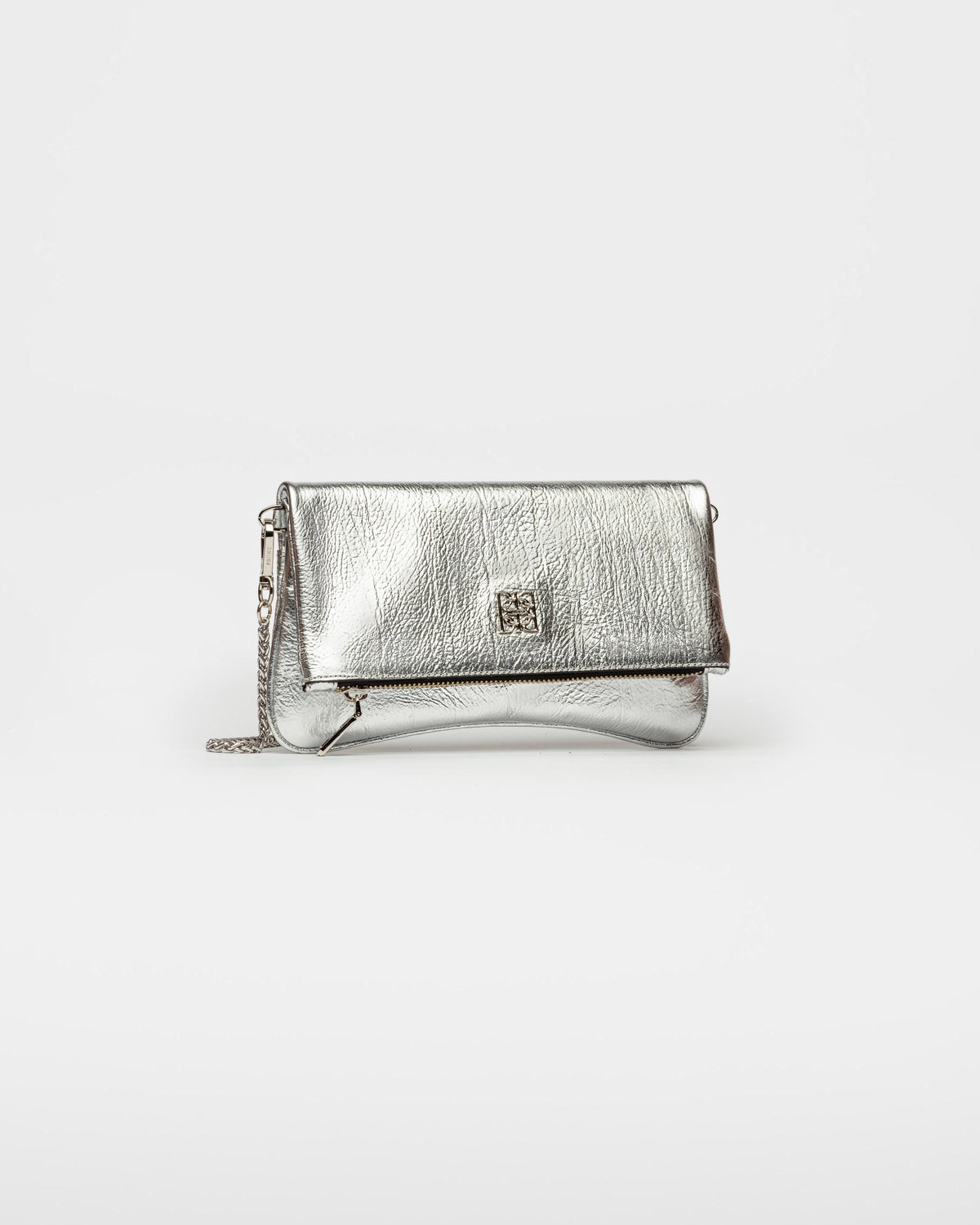 Mini bag Curve en cuero charol arrugado