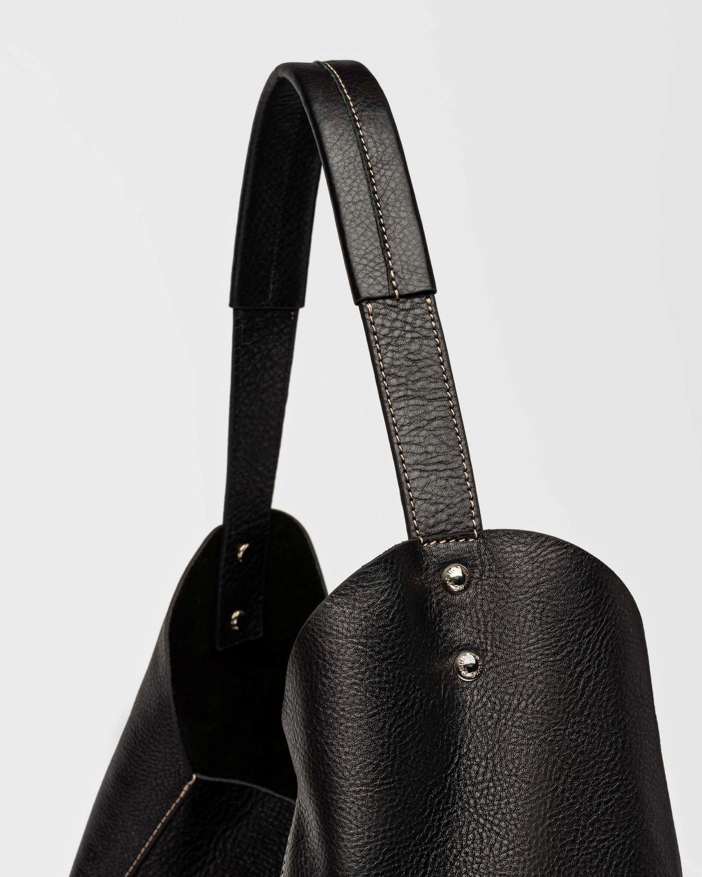 Bolso Dune en cuero graneado