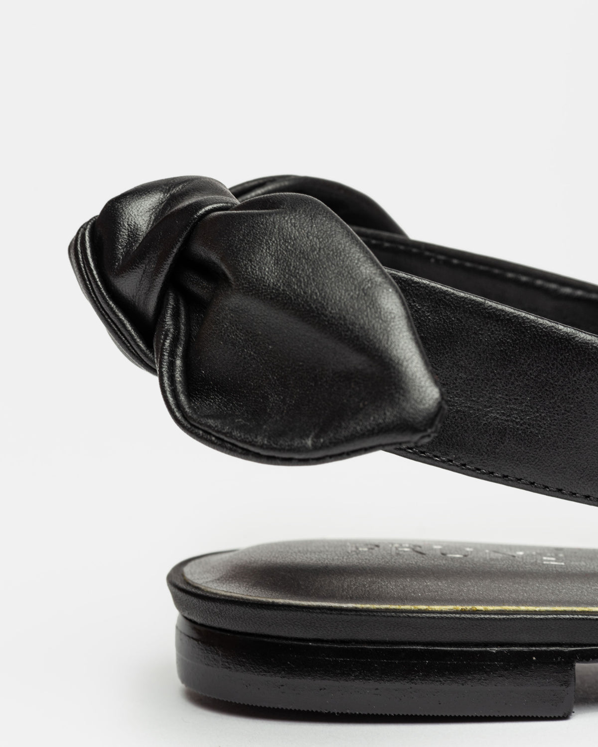 Mule Claire en cuero liso