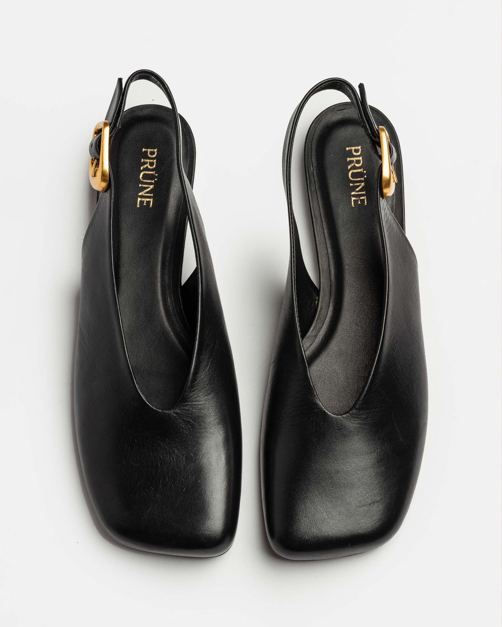 Mule Camelia en cuero liso