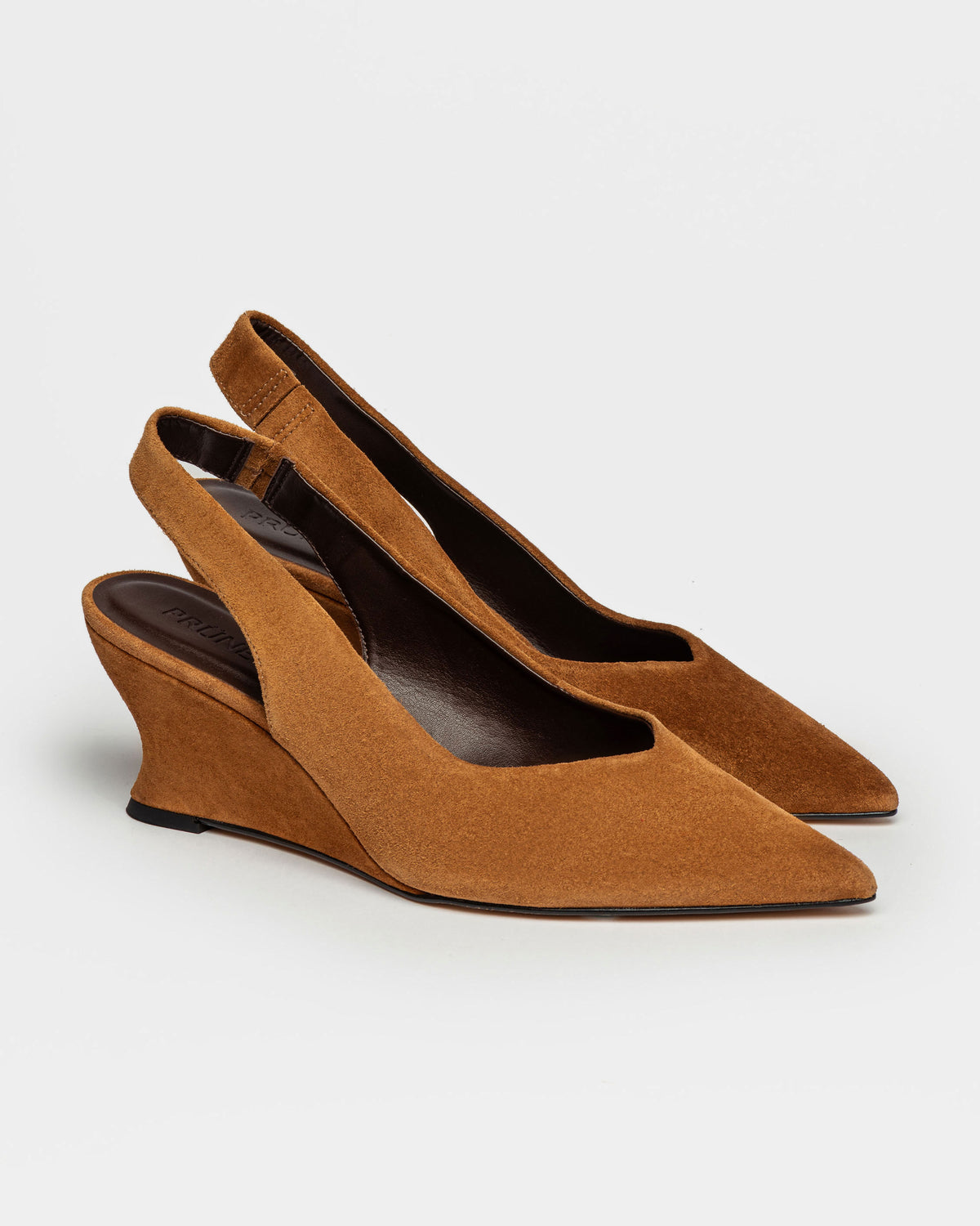 Stiletto Bianca en cuero gamuza