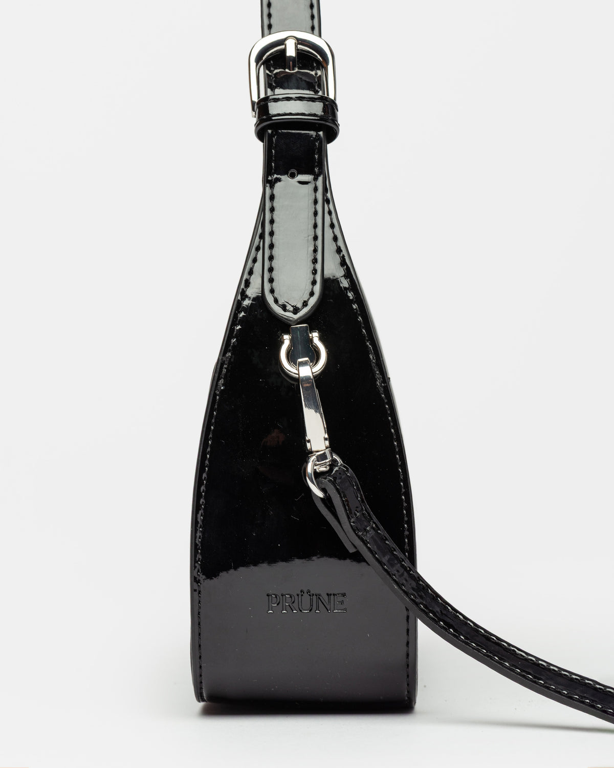 Mini bag Leaf en efecto cuero charol