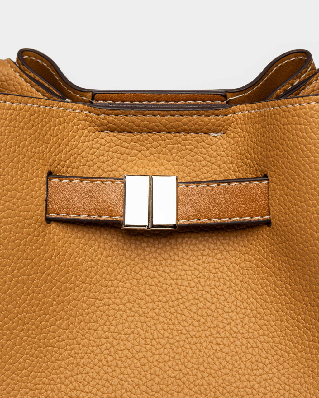 Cartera de mano Marble en efecto cuero graneado