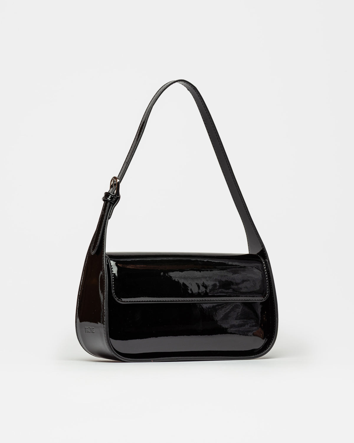Cartera al hombro Leaf en efecto charol