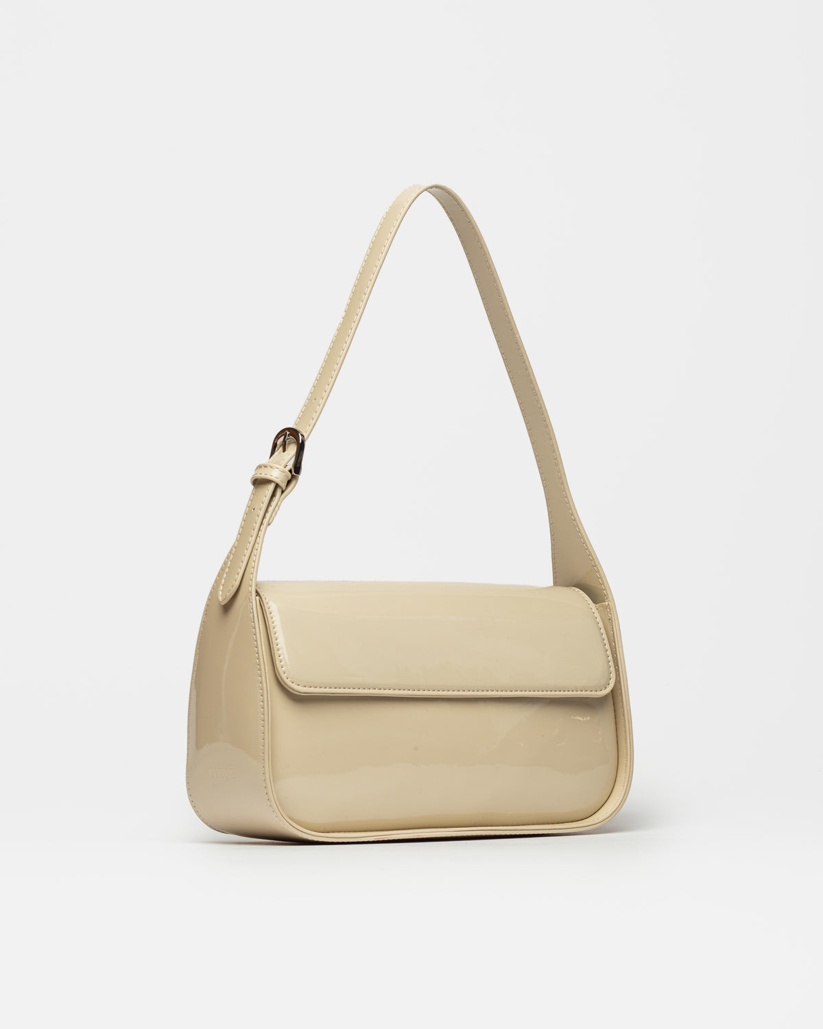 Cartera al hombro Leaf en efecto charol