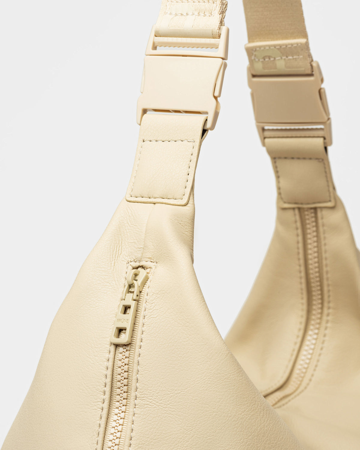 Bolso Bahamas en efecto cuero
