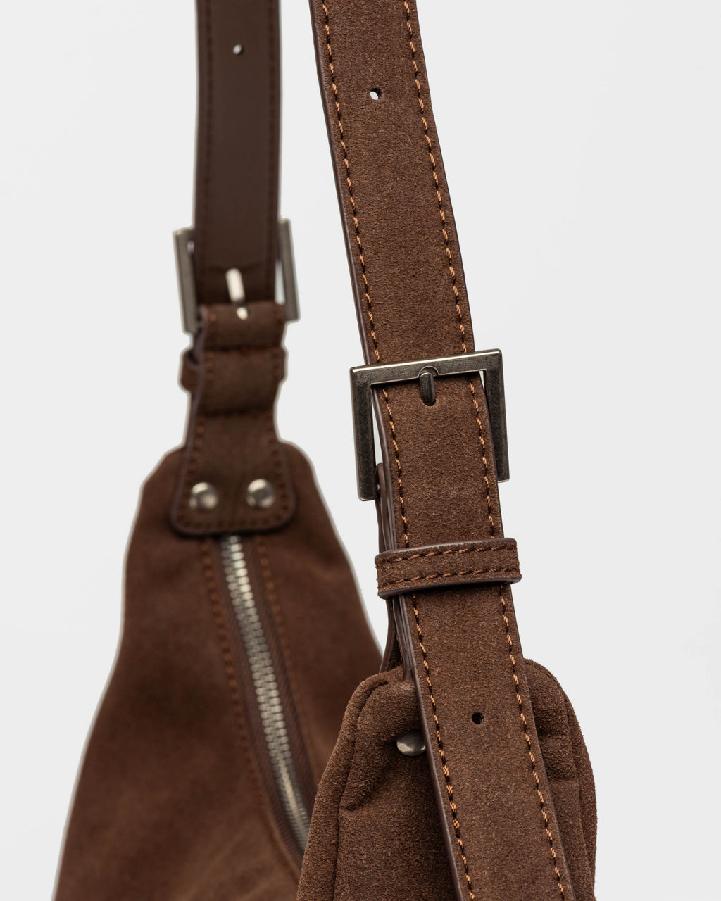 Bolso Sky en efecto gamuza