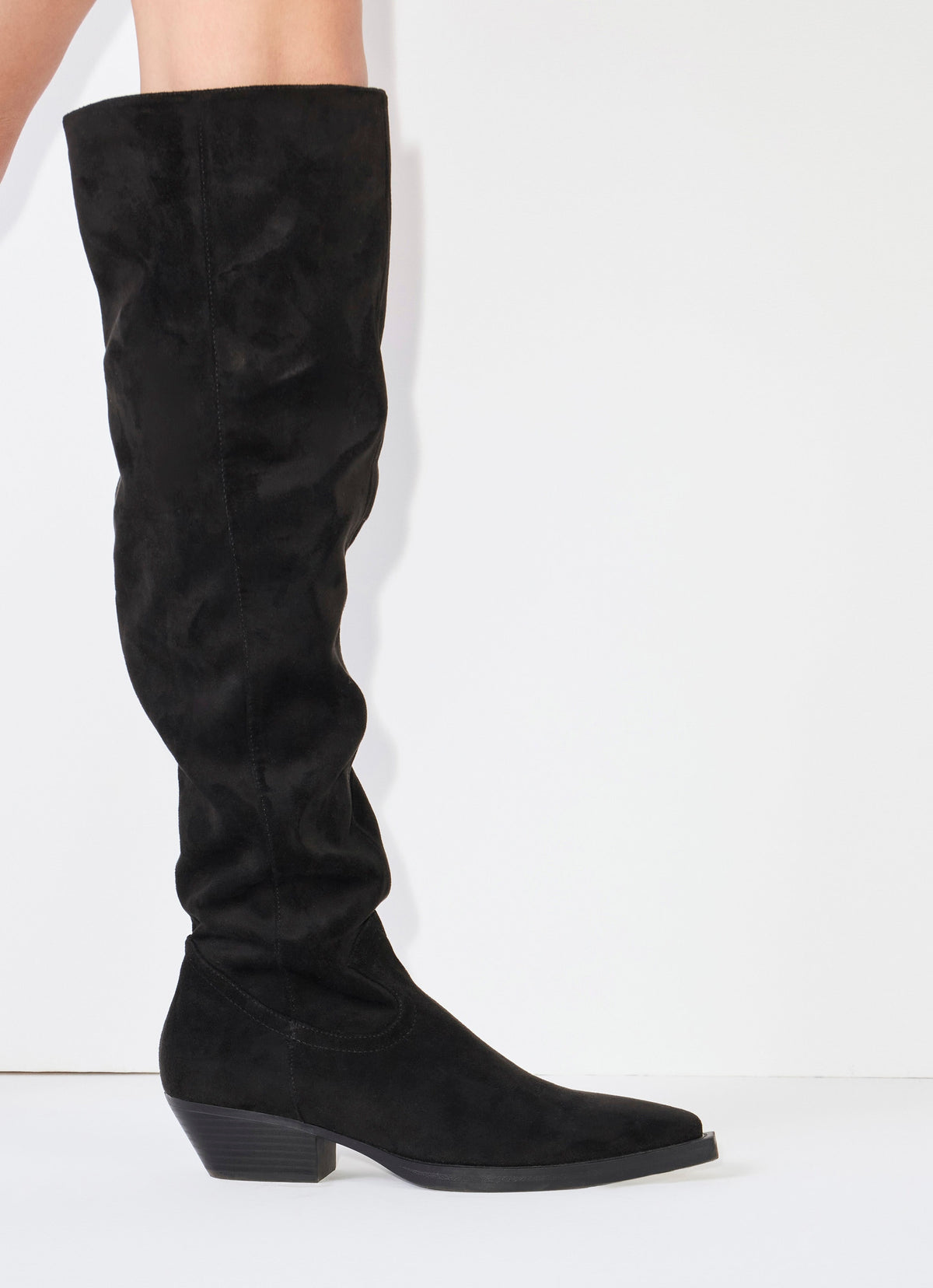 Bota caña alta Jolene en efecto gamuza