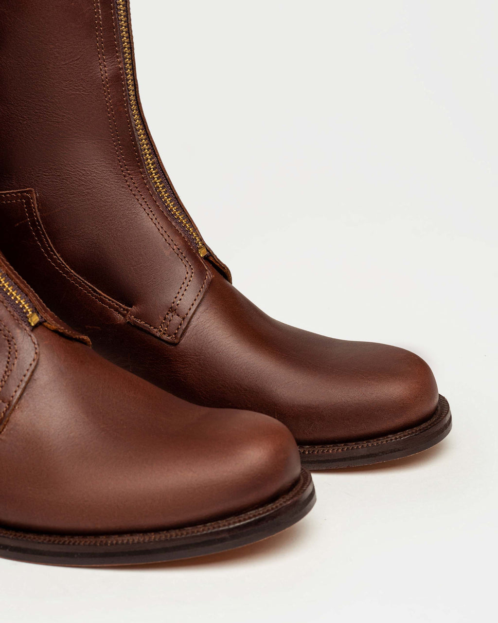 Bota caña alta Remanso en cuero liso